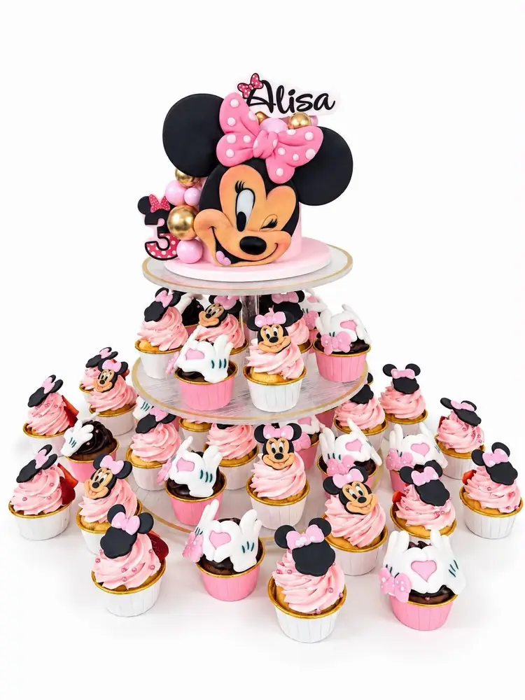 Life is too short to wear boring bows. As Minnie Mouse would say, a little bow, a little sparkle, and a touch 